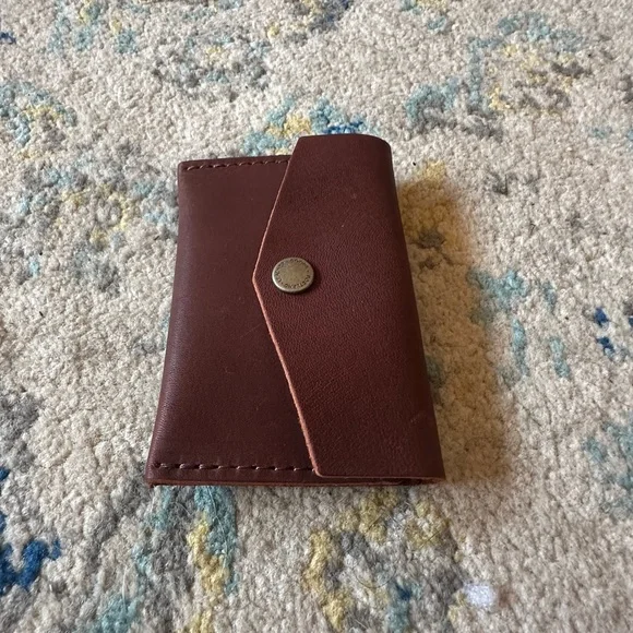 NEW 💙 PLG Cognac Mini Envelope Wallet & Large Keychain Bundle 💙 - Picture 5 of 12